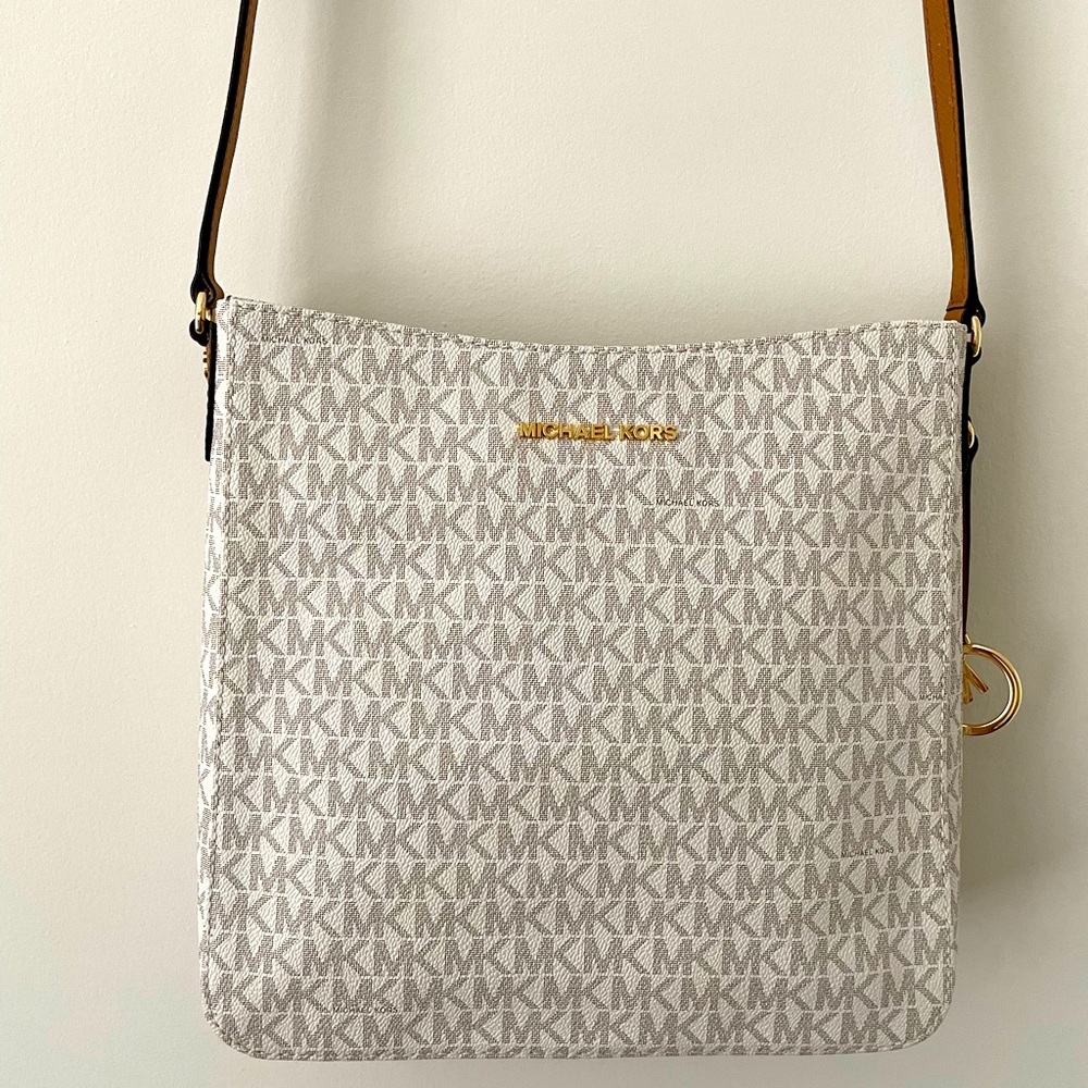 Michael Kors Crossbody Bag